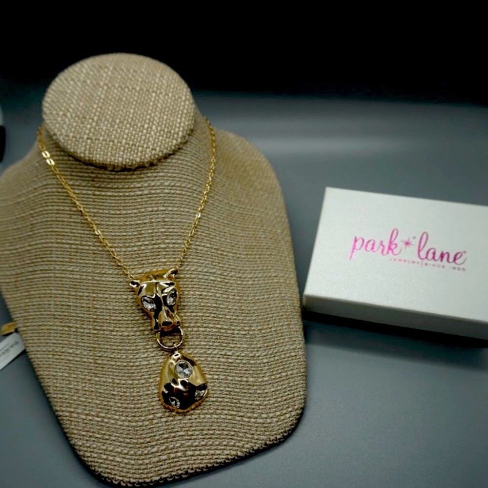 Park Lane Jaguar necklace